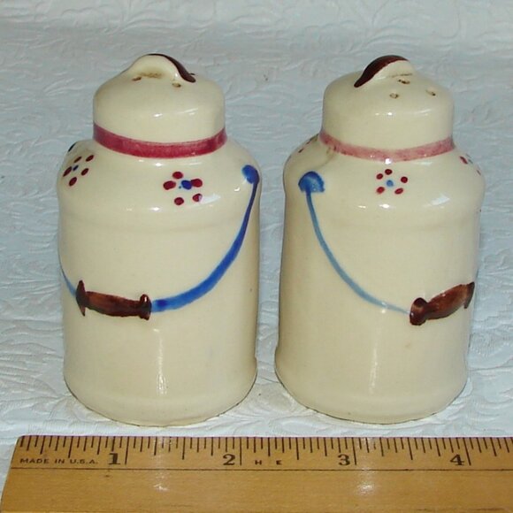 Vtg Shawnee Salt & Pepper SHAKERS, Dairy Milk Can, Milkhouse Farmhouse - Picture 1 of 5